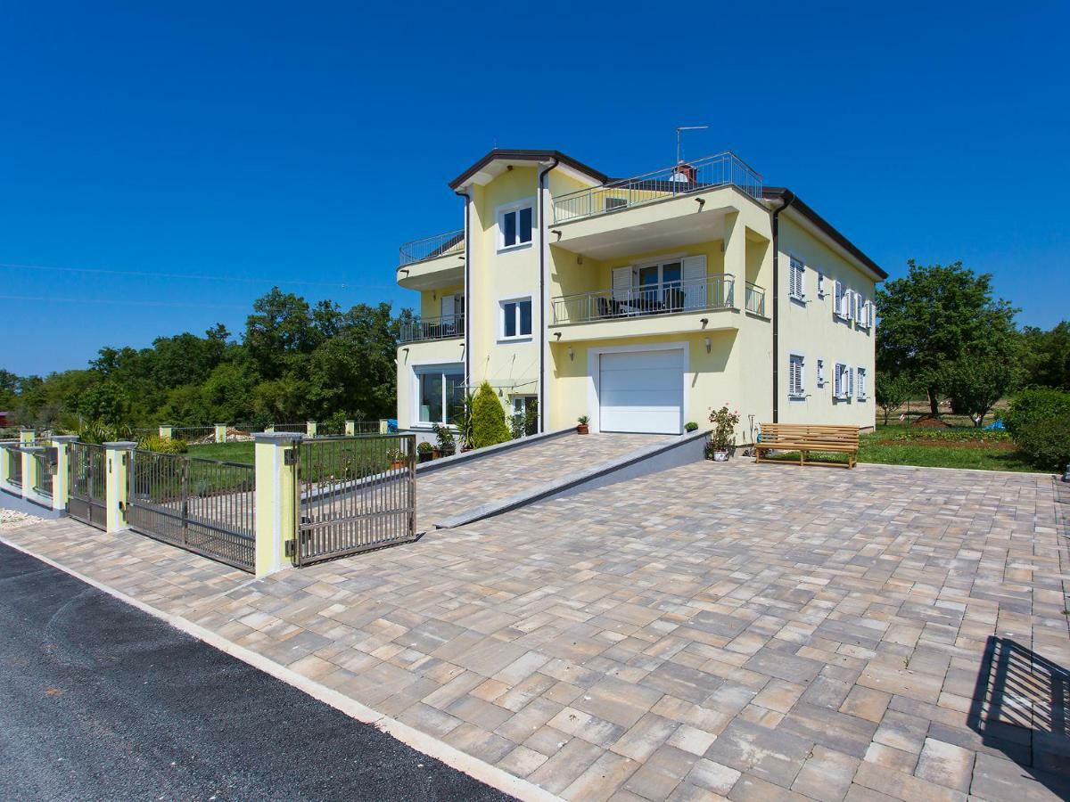 Apartment Maestral Poreč Exterior foto